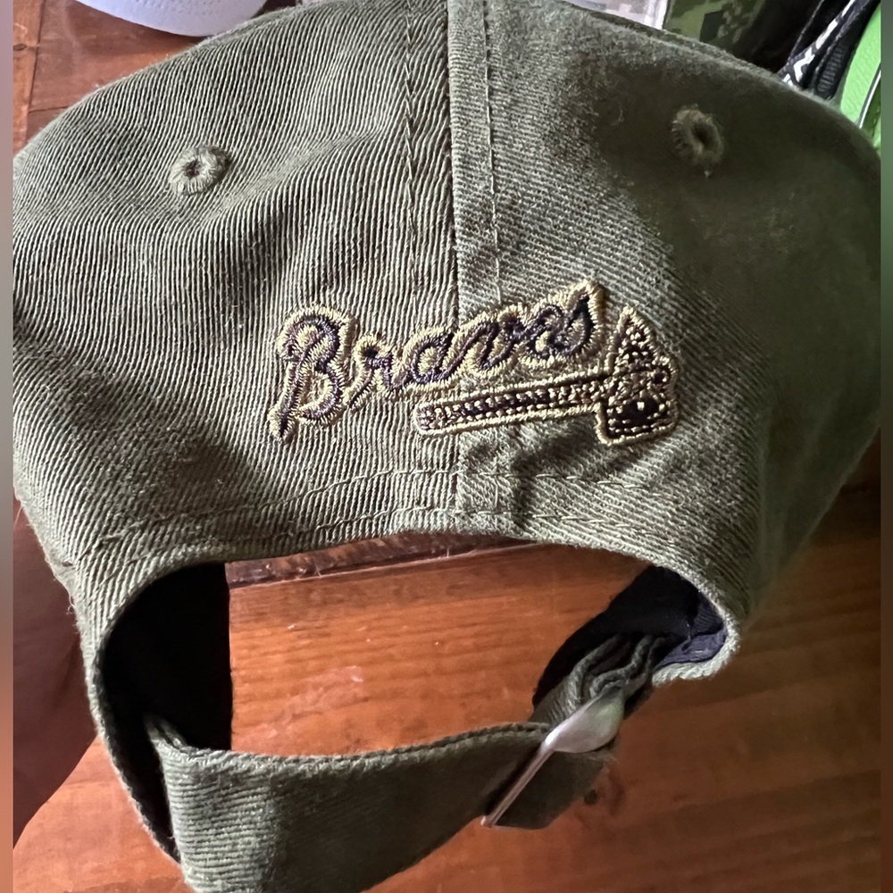 Atlanta Braves Military Appreciation Women’s Hat-NWOT